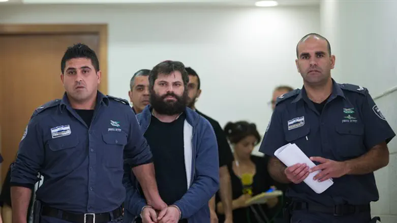 מאסר כבד. בן דוד