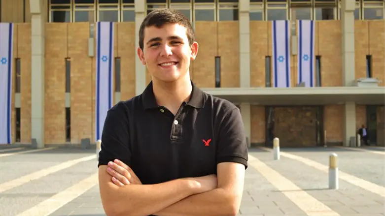 אליאב בטיטו