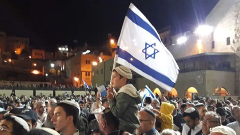 С Днем Независимости!