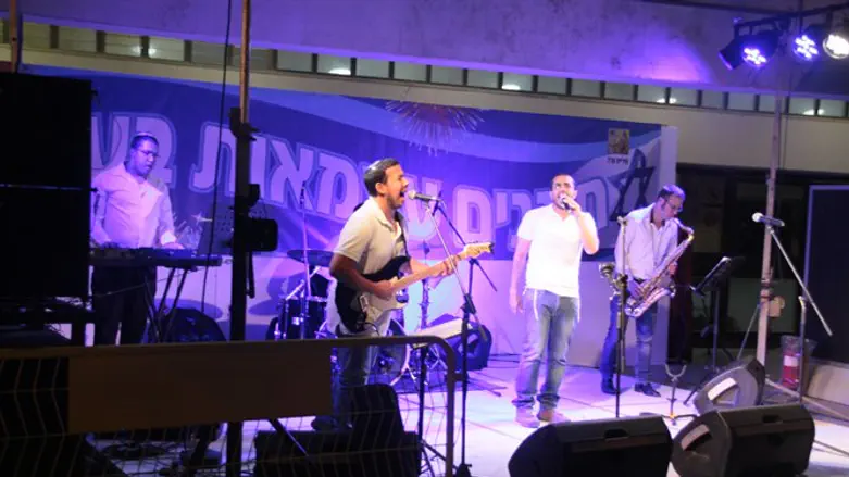 הבמה הדתית בערד