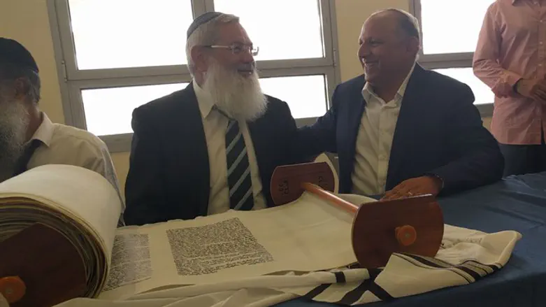 כתיבת האותיות האחרונות