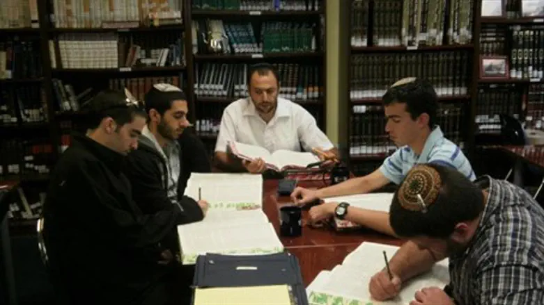 Torah MiTzion Emissaries