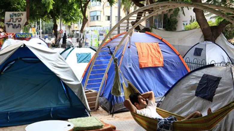2011 tent protest over cost of living in Tel Aviv