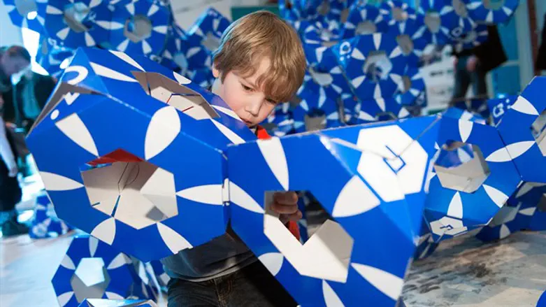 קוביות במוזיאון המדע