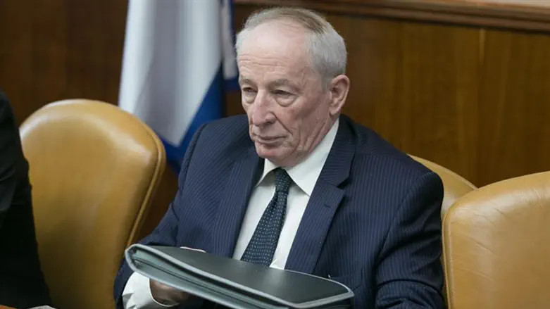 עצות מחייבות. היועמ"ש לשעבר וינשטיין