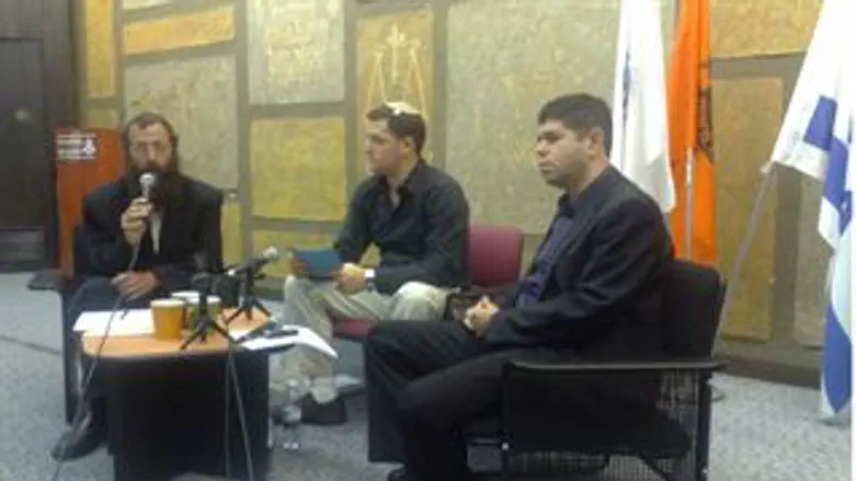 מרזל בהפגנה