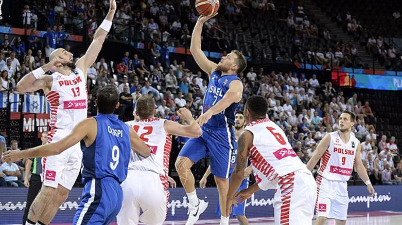 מקל וכספי במדי הנבחרת. ייקחו חלק באליפות הקרובה