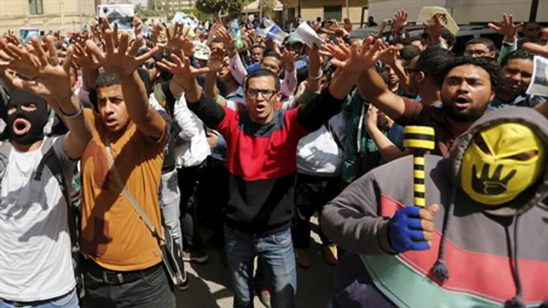 Muslim Brotherhood protesters in Cairo