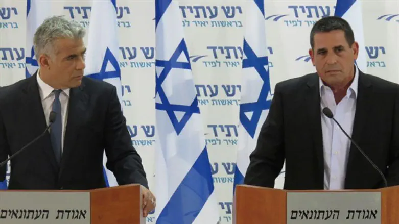 לפיד וסגלוביץ'.