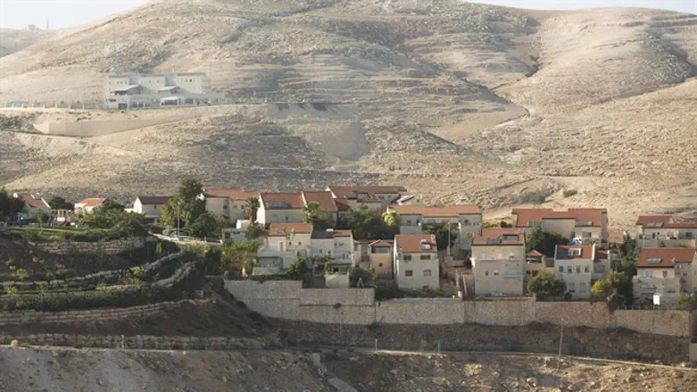 מעלה אדומים