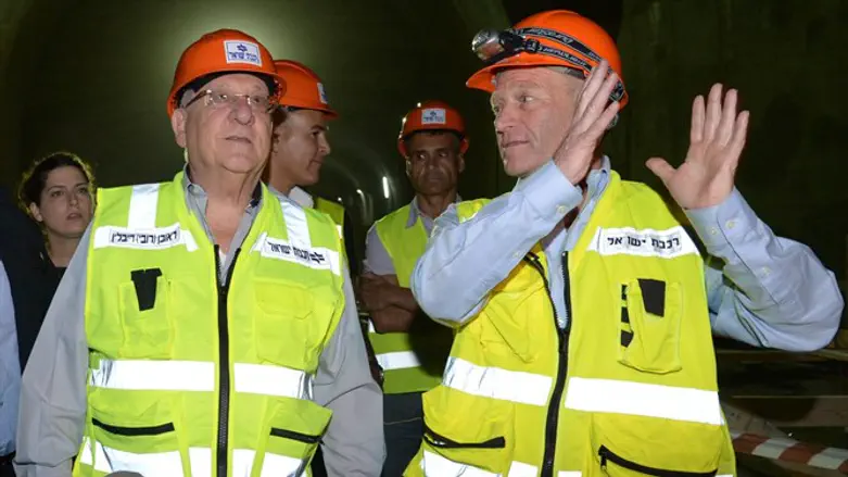 ריבלין בתוואי הרכבת