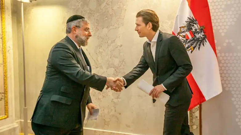 הרב גולדשמיט והשר האוסטרי
