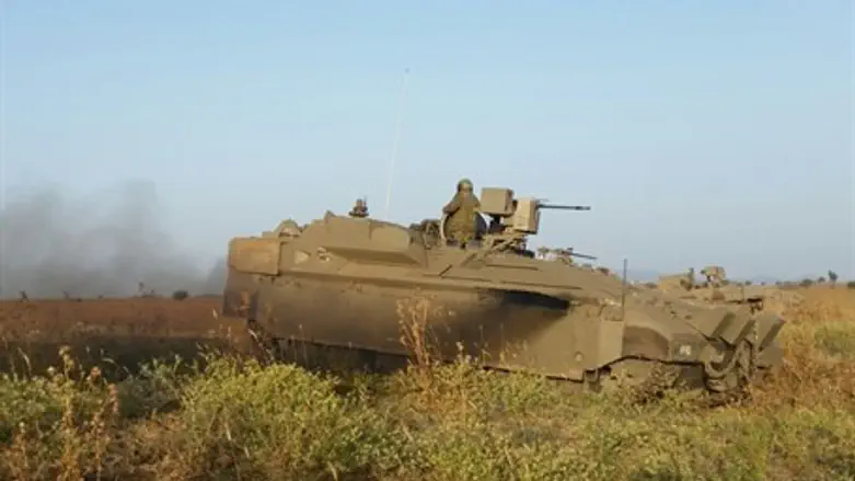 Испытания бронемашины "Намер"