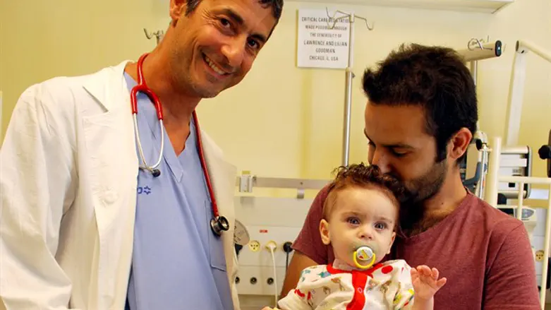 התינוק בבית החולים