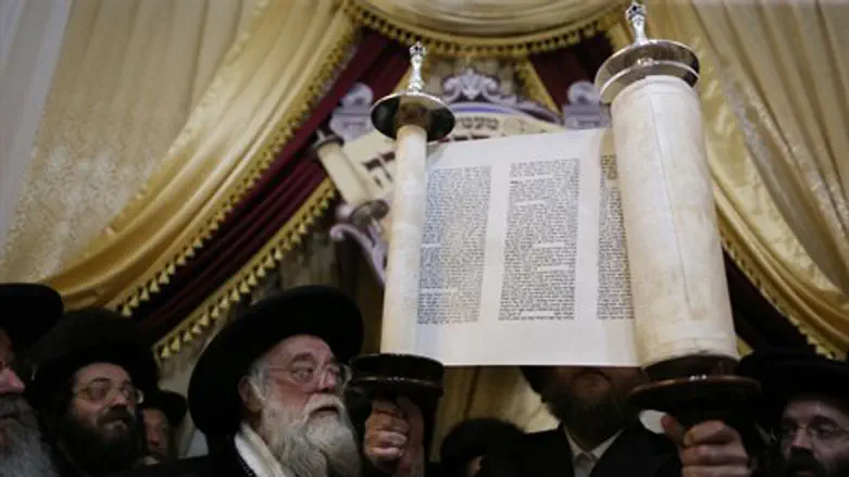 Torah scroll in Meah Shearim