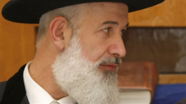 אלו נכסים יוקפאו? הרב מצגר