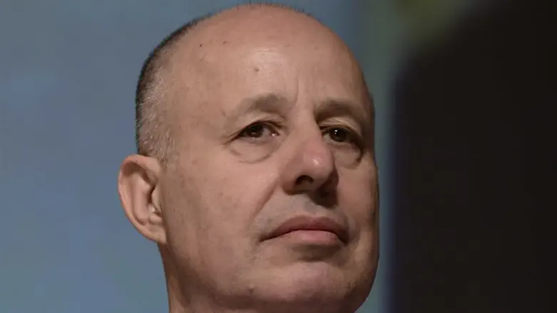 התנצל. הנגבי