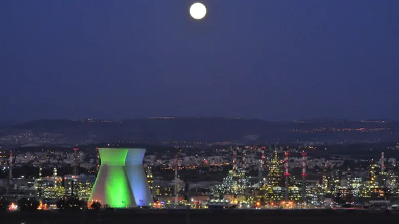 הזיהום עולה? מפעלי מפרץ חיפה