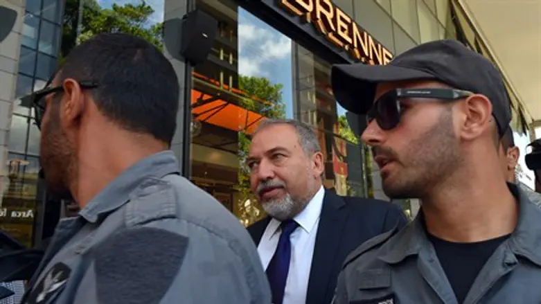 Министр обороны Авигдор Либерман