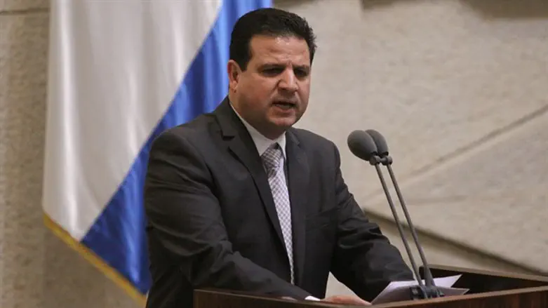 איימן עודה
