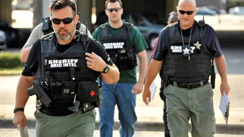 Scene of Orlando gay club shooting