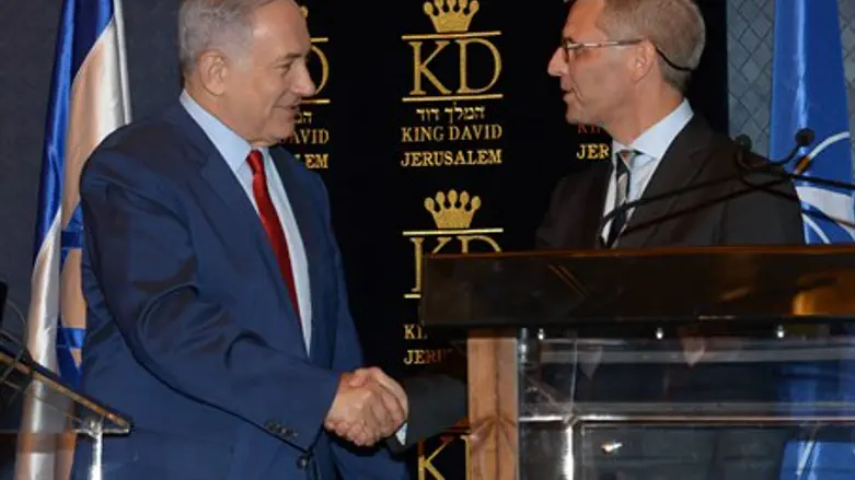 PM Netanyahu with Danish Ambassador to Israel Jesper Vahr