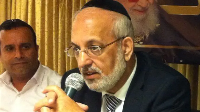 לא לטאטא. נהרי