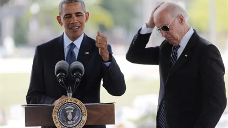 Obama delivers a statement next to Biden after meeting privately with survivors and family