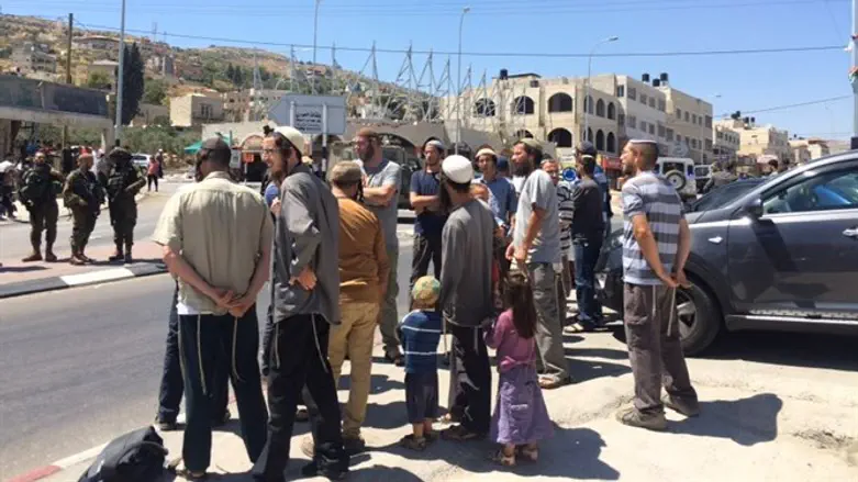 חסימה בחווארה