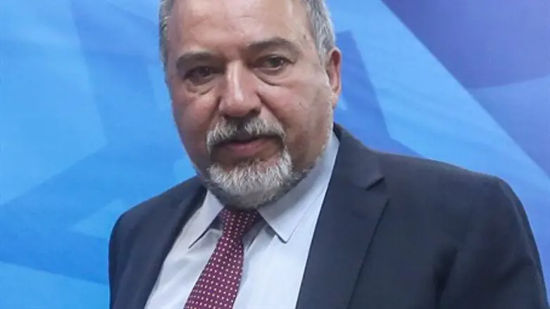 Авигдор Либерман