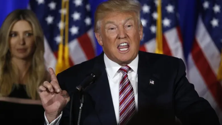 טראמפ עם בתו איוונקה