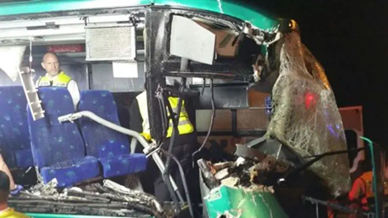 Авария на шоссе № 1. Иллюстрация