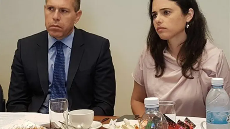 Айелет Шакед и Гилад Эрдан