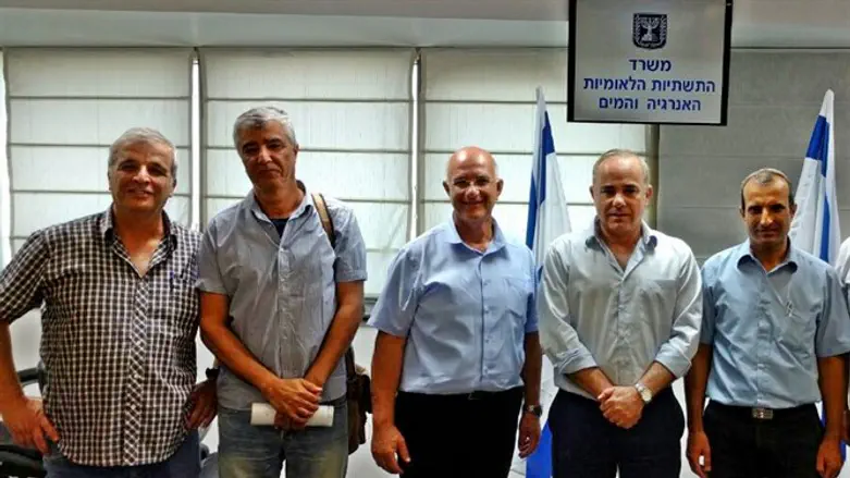 ראשי הרשויות בפגישה. היום