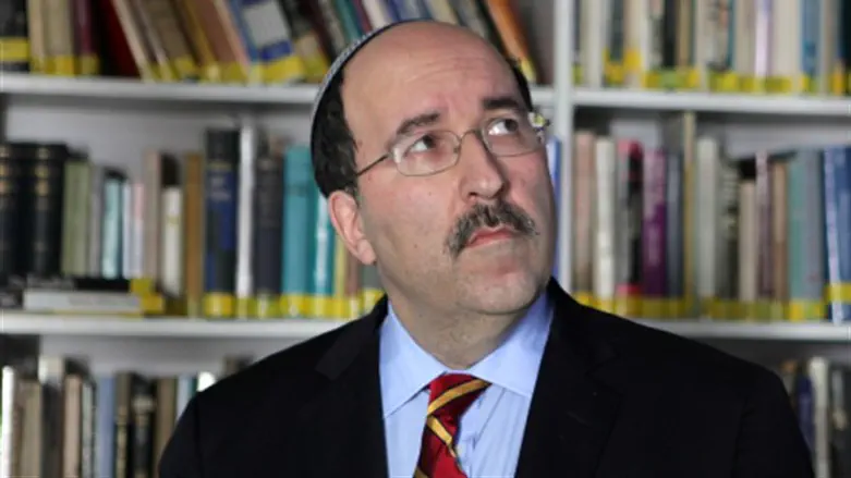 פורש. ד"ר דורי גולד