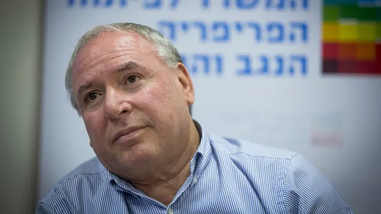 הסכים לדחייה. דוד אמסלם