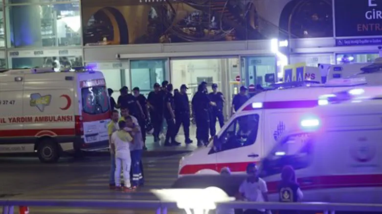 Место теракта в Стамбуле