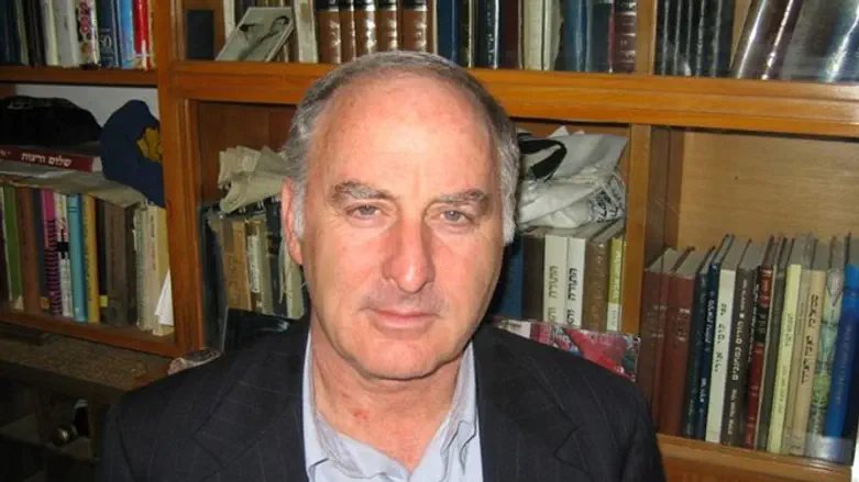 מאיר אינדור