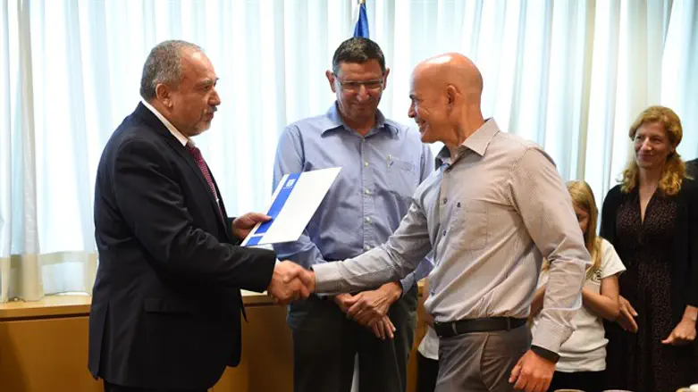 ד"ר דני גולד נכנס לתפקיד