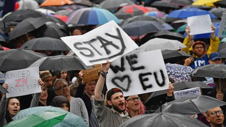 Anti-Brexit demonstrators in London