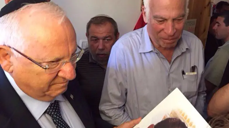 השר אריאל והנשיא ריבלין בבית משפחת אריאל