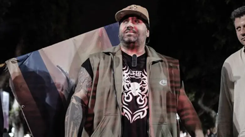 Yoav Eliasi - "The Shadow"