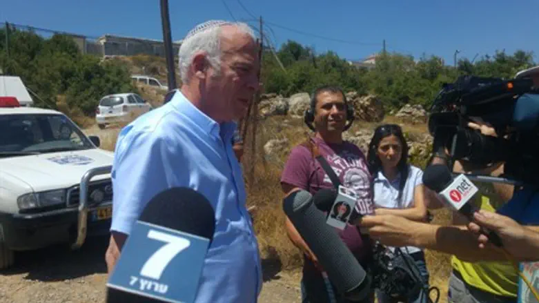 Uri Ariel in Kiryat Arba