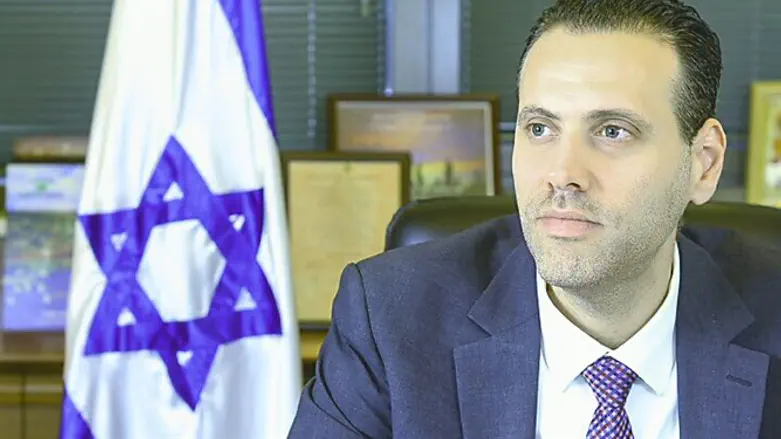 Mk Miki Zohar