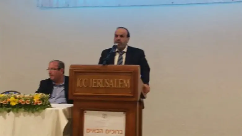 השר אזולאי בכנס
