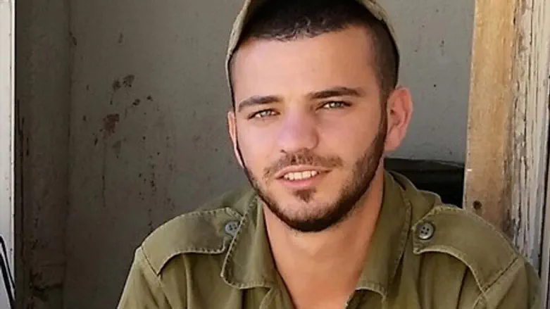 Хусам Тапаш