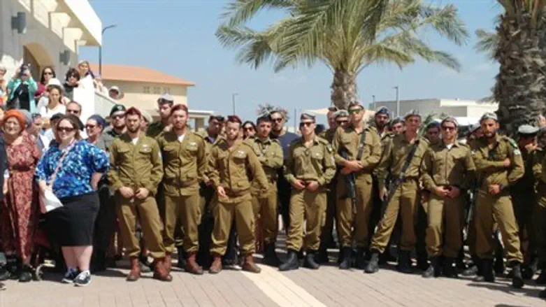 הלווית החייל שלמה רינדנאו