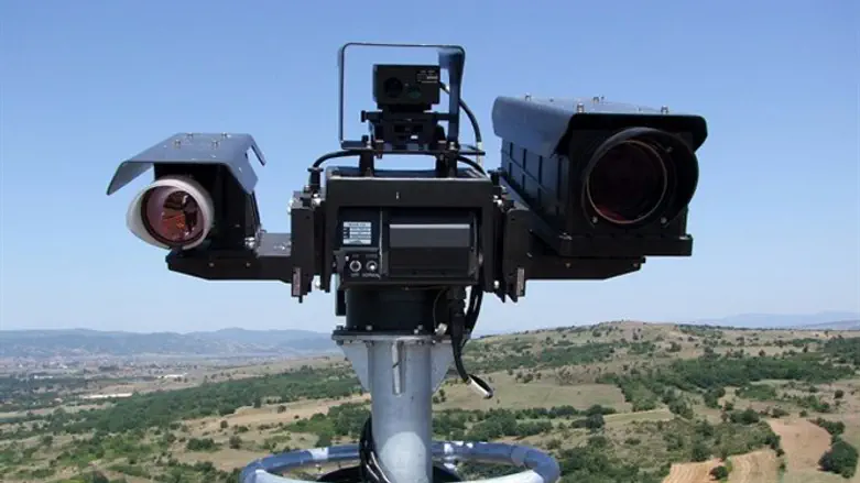 Elbit laser system