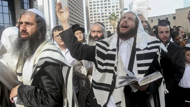 Demonstration in support of Rabbi Eliezer Berland
