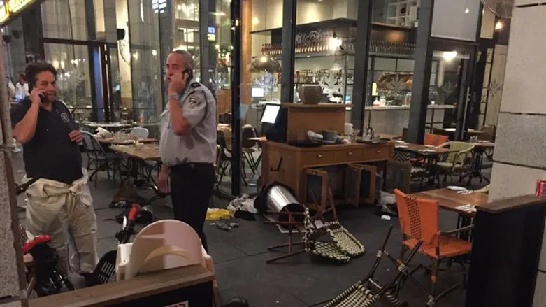 Sarona Market attack